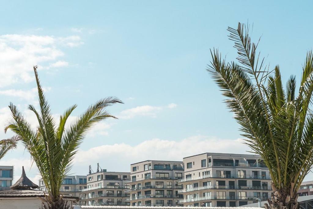 Sea Breeze Apartments Mamaia Nord De Silva Luaran gambar
