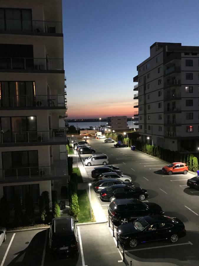 Sea Breeze Apartments Mamaia Nord De Silva Luaran gambar